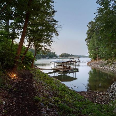 Lanier Landing - Private Dock Hot Tub Game Room Gainesville Esterno foto