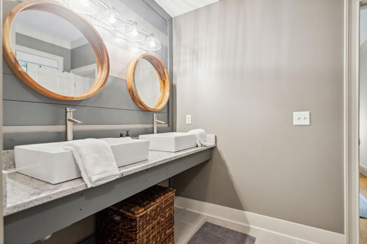 Lanier Landing - Private Dock Hot Tub Game Room Gainesville Esterno foto