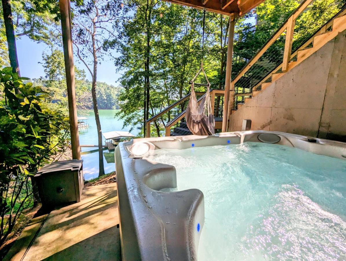 Lanier Landing - Private Dock Hot Tub Game Room Gainesville Esterno foto